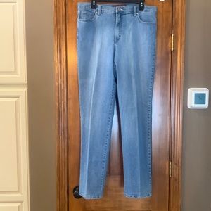 Gloria Vanderbilt jeans